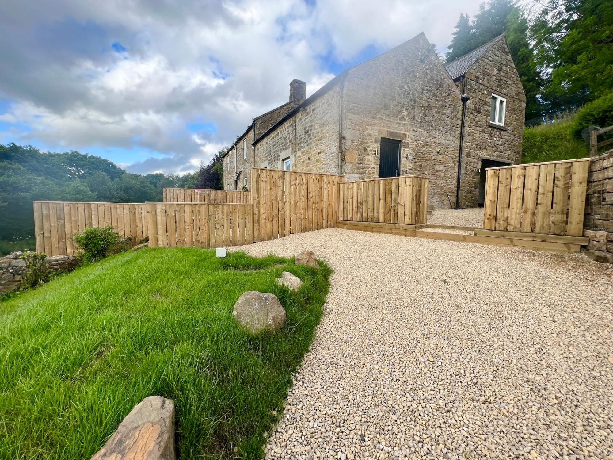 Stunning Home With Stargazing Room Near Kielder Water Greenhaugh Eksteriør bilde